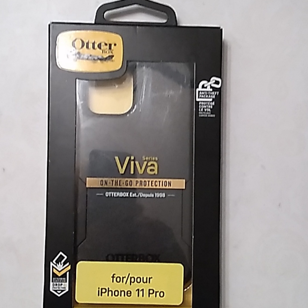 NIB Otter Box Viva series Phone Case